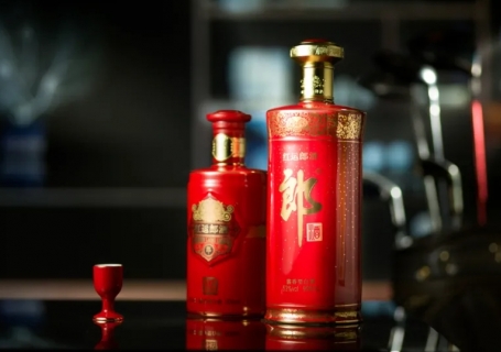 哪里红运郎酒回收价格为什么比青花郎红花郎高那么多？