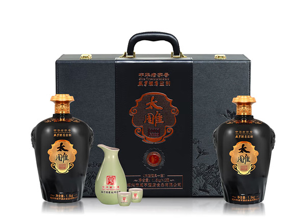 哪里咸亨酒店太雕黄酒回收太雕2007原酿礼盒1.5kg*2糯米酒半甜绍兴黄酒